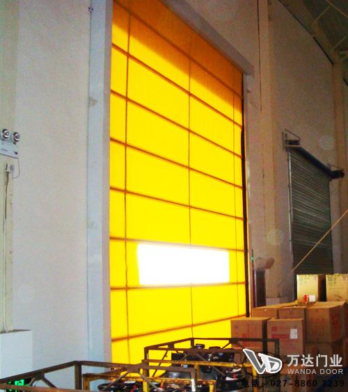 谢家集工厂堆积门